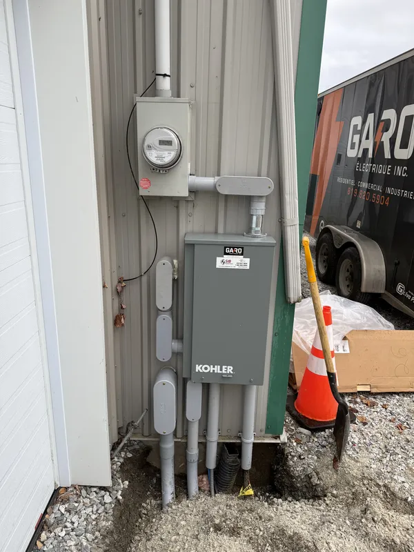 Wall meter exterior